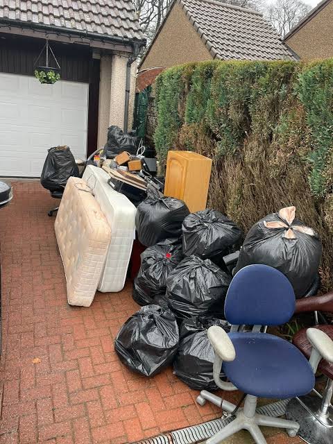 Meer Brothers Removals team serving Ealing